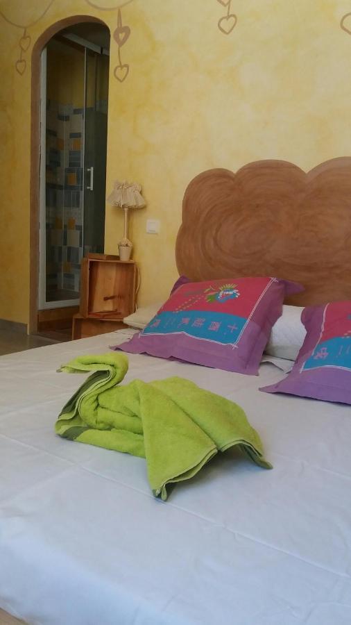 Gaietefleur Bed & Breakfast Vezenobres Ngoại thất bức ảnh