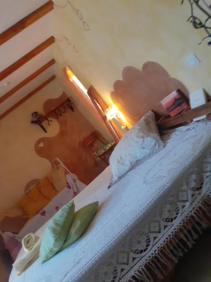 Gaietefleur Bed & Breakfast Vezenobres Ngoại thất bức ảnh